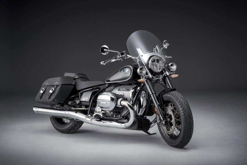 2021 BMW R18 First Edition image