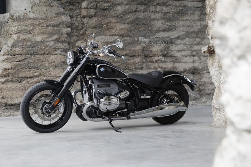 2021 BMW R18 First Edition image
