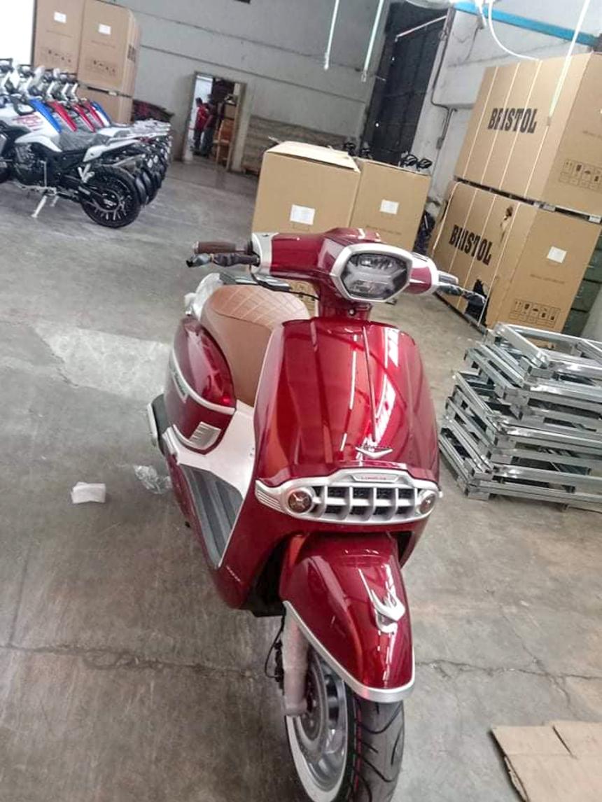 Upcoming Bristol 300cc scooter leaked image