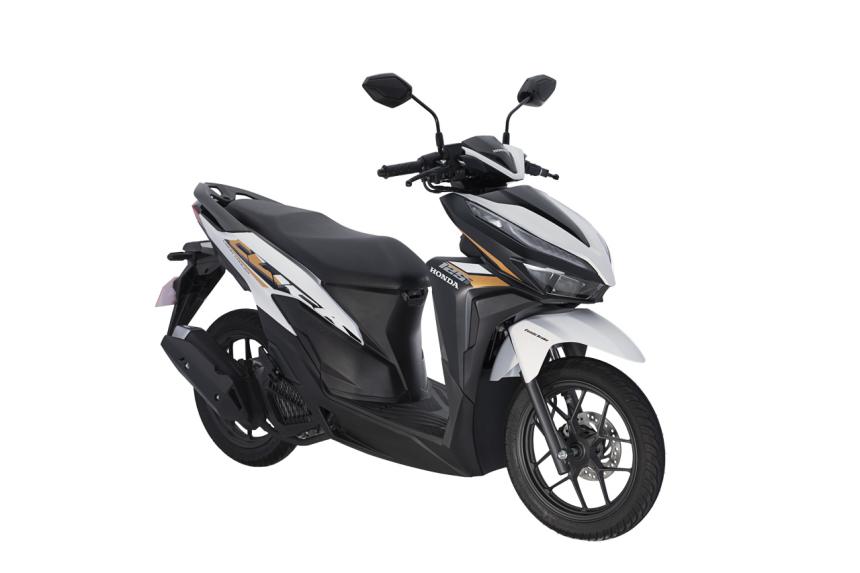 Honda adds matte white to Click 125i colorways image