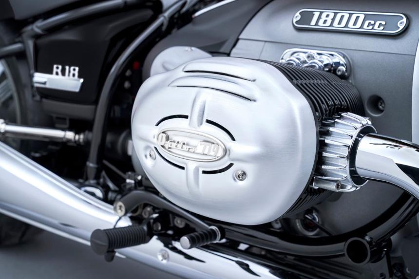 BMW to offer Option 719 parts for R 18 image