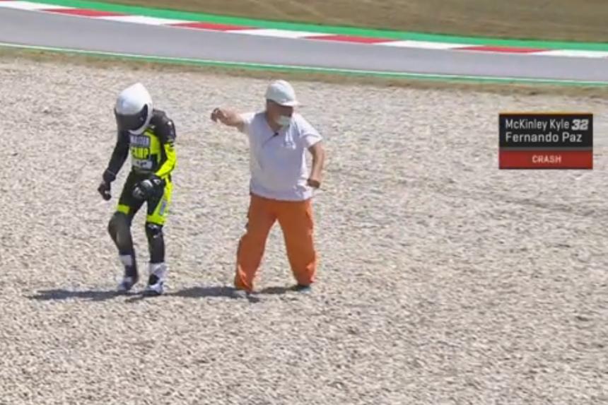 Paz completes first Euro Moto2 outing image