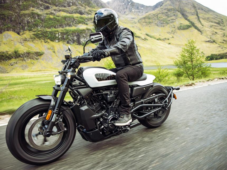Harley-Davidson unveils new Sportster 1250 image