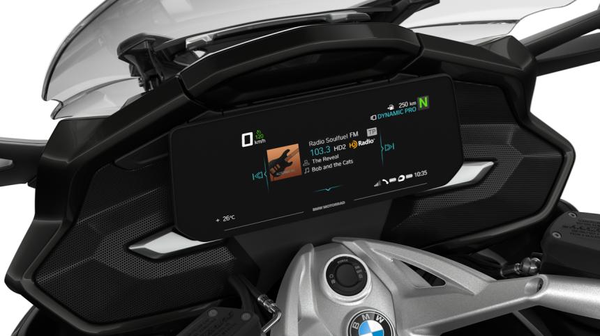 BMW updates 6-cylinder K 1600 image