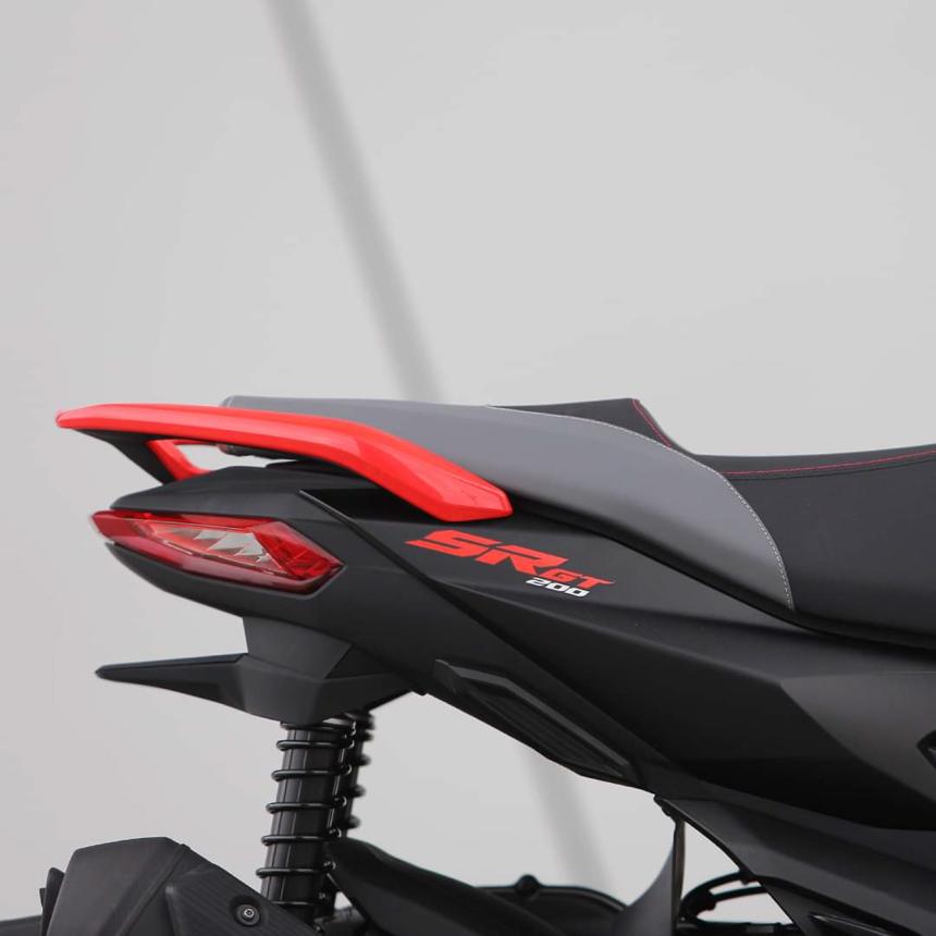 Bikerbox to debut 200cc Aprilia SR GT urban adventure in March image