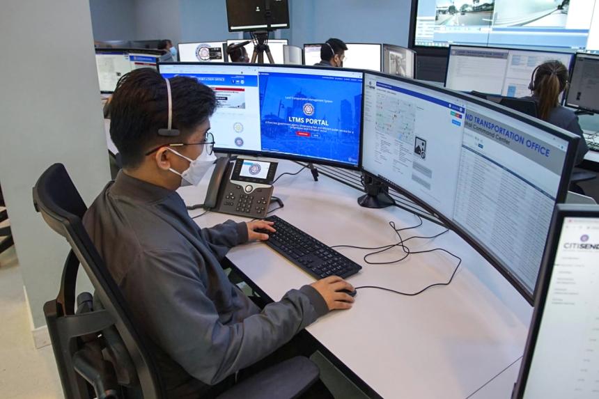 Need to report a kamote rider? Call LTO’s Command Center image