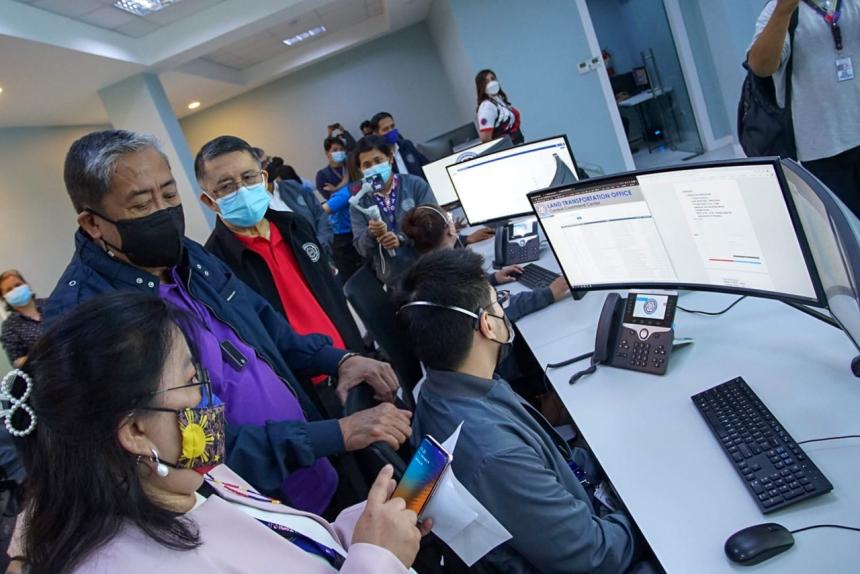 Need to report a kamote rider? Call LTO’s Command Center image