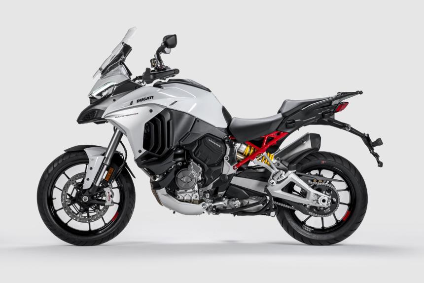Ducati updates the Multistrada V4 S with new color and electronics Ducati updates the Multistrada V4 S with new color and electronics image