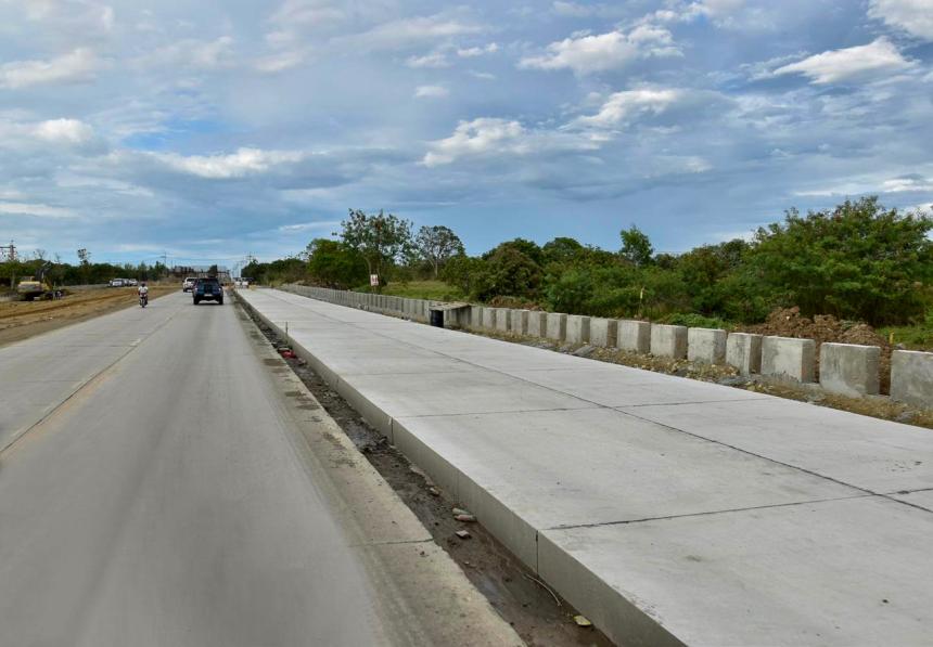 Widening of Plaridel Bypass Road in full swing for Oct opening Widening of Plaridel Bypass Road in full swing for Oct opening image