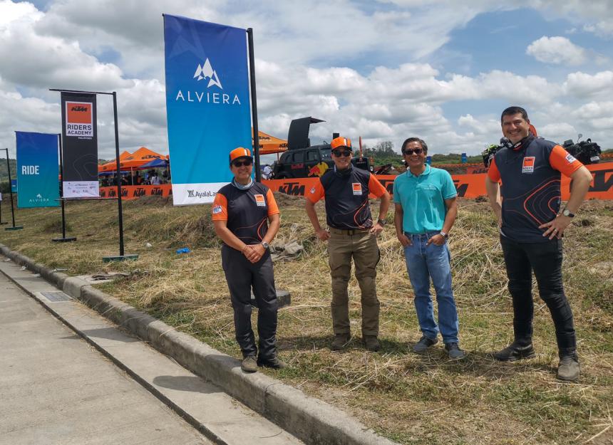 KTM PH launches own riding school KTM PH launches own riding school image