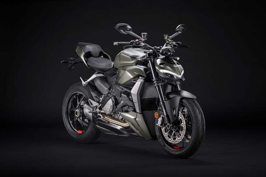 Ducati Streetfighter V2 now comes in green Ducati Streetfighter V2 now comes in green image