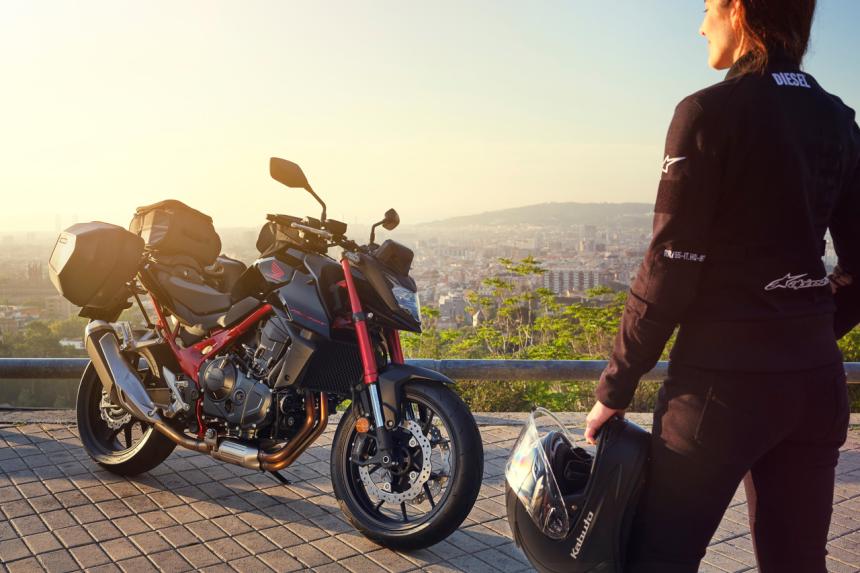 New parallel twin CB750 Hornet unveiled New parallel twin CB750 Hornet unveiled image