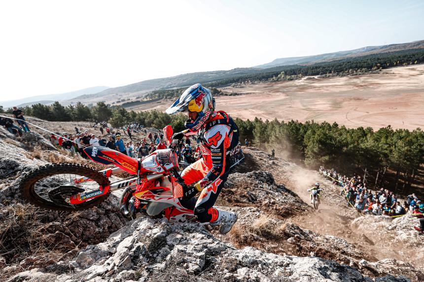 KTM rider takes 2022 World Hard Enduro title KTM rider takes 2022 World Hard Enduro title image