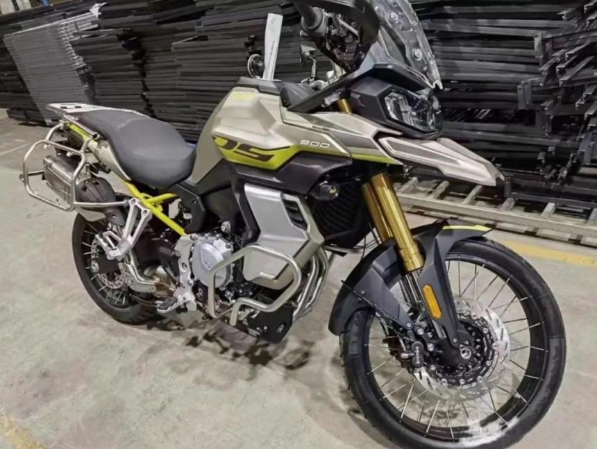 Look: upcoming VOGE 900cc ADV bike spied Look: upcoming VOGE 900cc ADV bike spied image