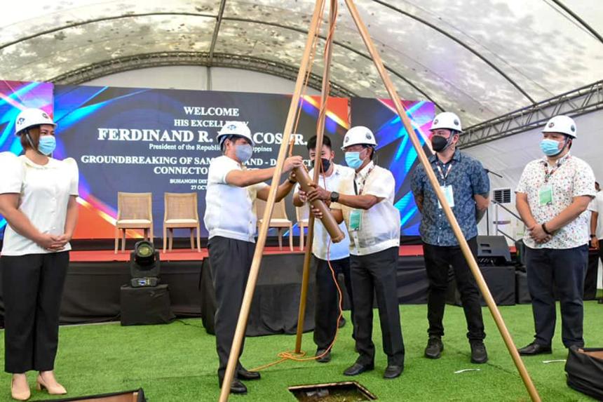 PBBM, VP Sarah, graces construction of P23-B Davao-Samal Island Bridge PBBM, VP Sarah, graces construction of P23-B Davao-Samal Island Bridge image