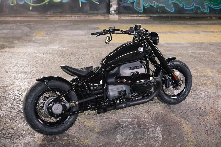 BMW presents badass custom R18 creations BMW presents badass custom R18 creations image