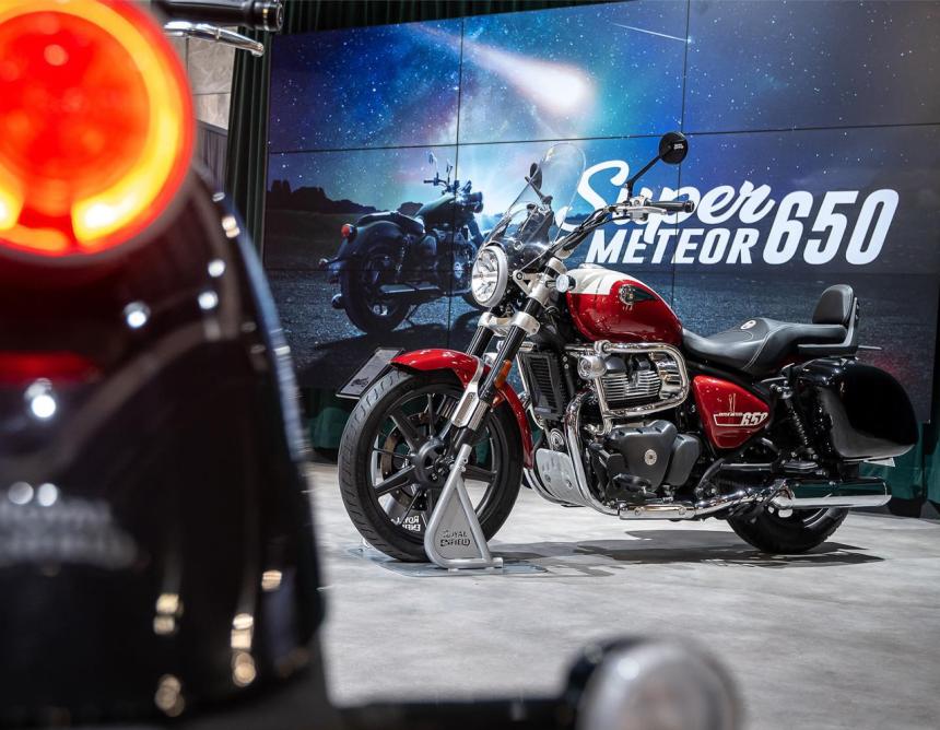Royal Enfield takes off cover of new 650cc cruiser @ EICMA Royal Enfield takes off cover of new 650cc cruiser @ EICMA image