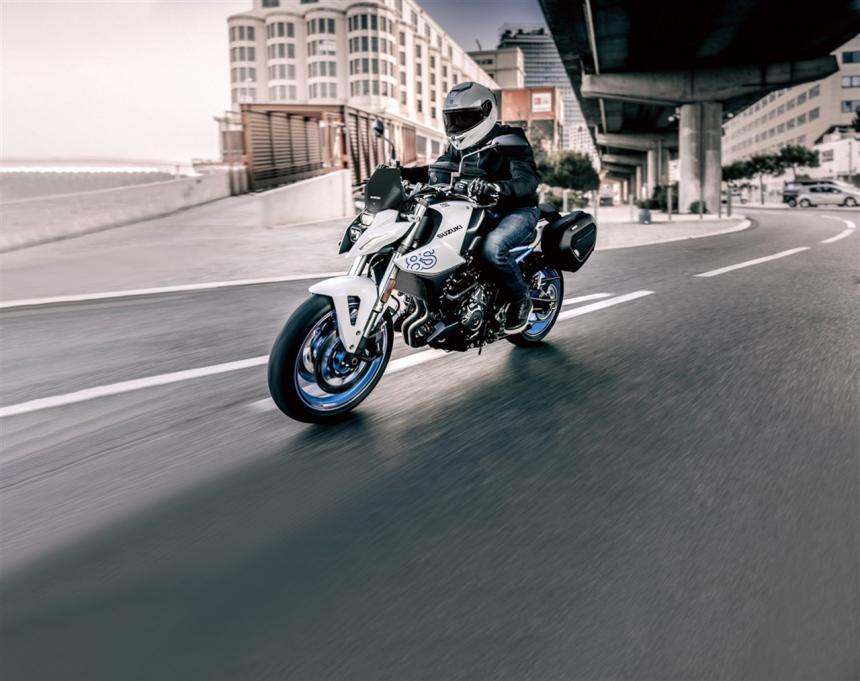 All new Suzuki GSX-8S debuts at EICMA All new Suzuki GSX-8S debuts at EICMA image
