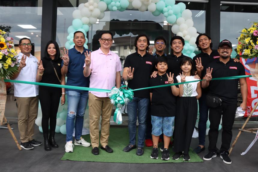 Wheeltek opens Vespa, Aprilia and Triumph showroom in Cabanatuan Wheeltek opens Vespa, Aprilia and Triumph showroom in Cabanatuan image