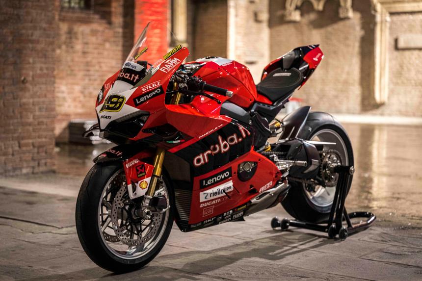 Ducati celebrates championship season with limited-ed V4 Panigales Ducati celebrates championship season with limited-ed V4 Panigales image