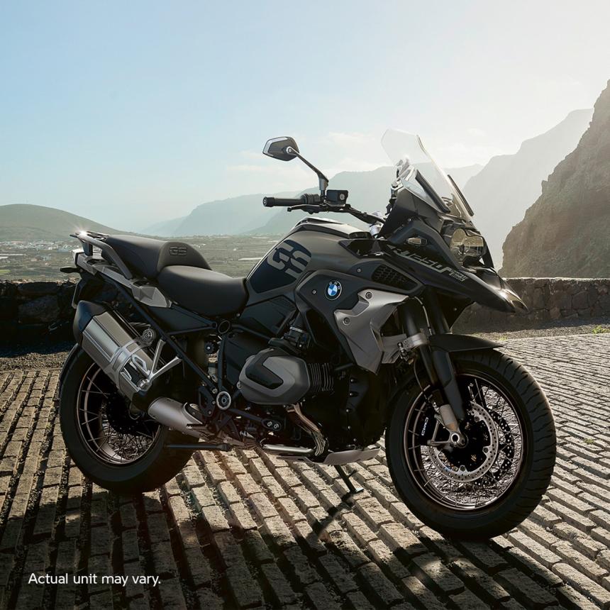 BMW is offering big discounts for their ’22 MY models BMW is offering big discounts for their ’22 MY models image