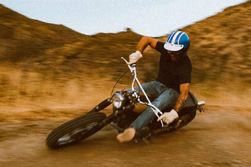 BELL honors Steve McQueen with this retro Custom 500 BELL honors Steve McQueen with this retro Custom 500 image