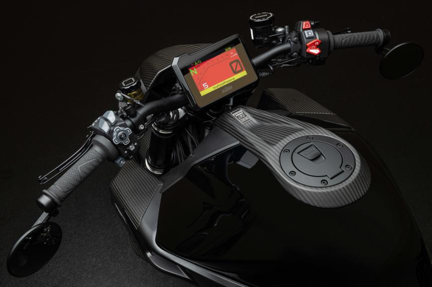 BRABUS and KTM collab on 290 unit only 1,300cc supernaked BRABUS and KTM collab on 290 unit only 1,300cc supernaked image