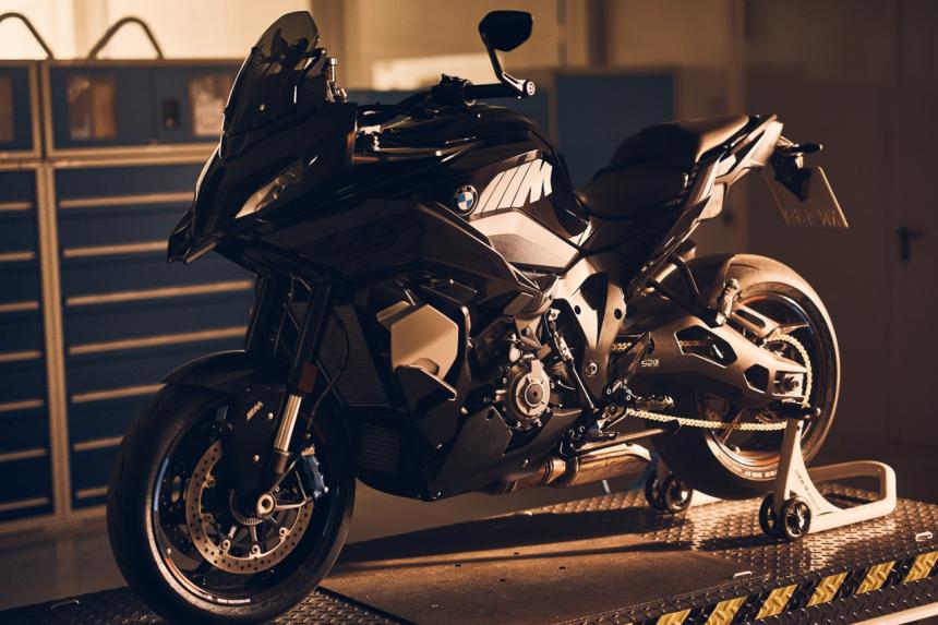 BMW gives glimpse of M 1000 XR prototype BMW gives glimpse of M 1000 XR prototype image