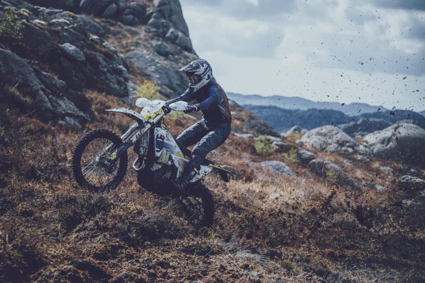 2024 Husqvarna enduro models get subframe, electrical updates 2024 Husqvarna enduro models get subframe, electrical updates image