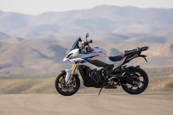 BMW updates the S 1000 XR for 2024 BMW updates the S 1000 XR for 2024 image