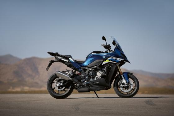 BMW updates the S 1000 XR for 2024 BMW updates the S 1000 XR for 2024 image