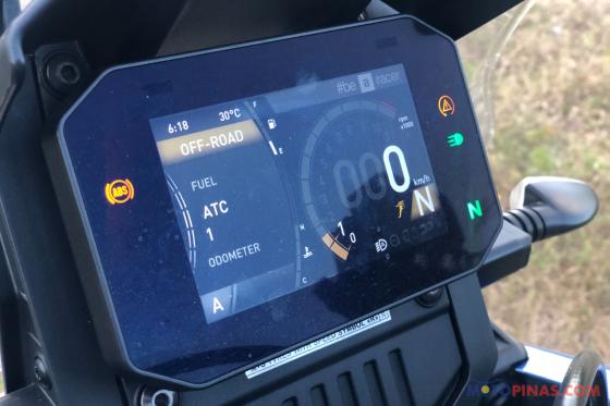 How the Aprilia Tuareg 660 compares with the Yamaha T7 How the Aprilia Tuareg 660 compares with the Yamaha T7 image