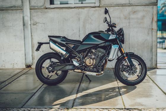 Husqvarna unwraps the Svartpilen 801 Husqvarna unwraps the Svartpilen 801 image