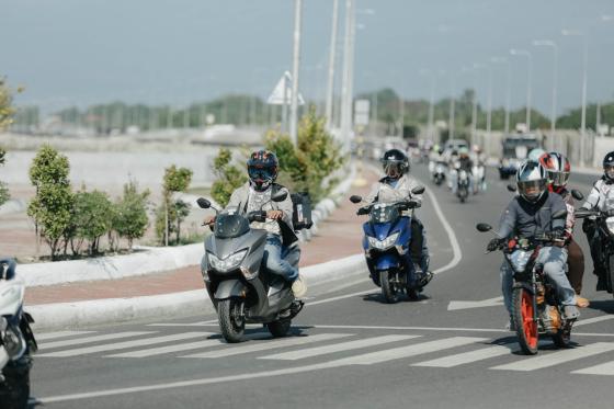 93.7 km/L record set by Suzuki Burgman Street 125 93.7 km/L record set by Suzuki Burgman Street 125 image
