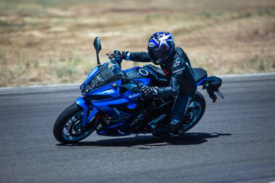 Suzuki launches GSX-8R and GSX-S1000GX at Makina Suzuki launches GSX-8R and GSX-S1000GX at Makina image