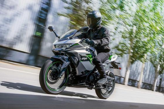 Ninja E-1 makes first PH public appearance @ Makina Moto Show Ninja E-1 makes first PH public appearance @ Makina Moto Show image