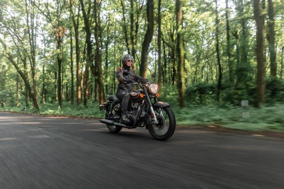 Royal Enfield showcases updated Bullet 350 at Makina Moto Show Royal Enfield showcases updated Bullet 350 at Makina Moto Show image