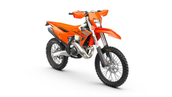 KTM updates 2025 enduro lineup with new graphics KTM updates 2025 enduro lineup with new graphics image