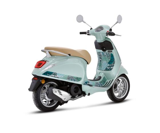 Vespa introduces the Primavera Batik Vespa introduces the Primavera Batik image