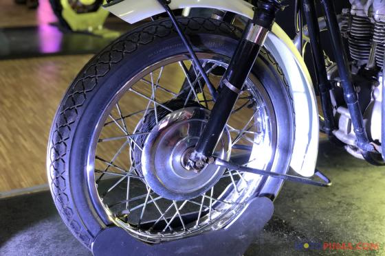 Look: Dante Dizon revives this 1960 Triumph Bonneville Look: Dante Dizon revives this 1960 Triumph Bonneville image