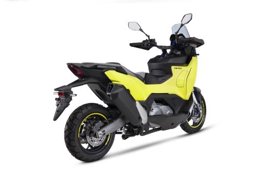 2024EICMA: KYMCO introduces its first Adventure Maxi Scooter 2024EICMA: KYMCO introduces its first Adventure Maxi Scooter image