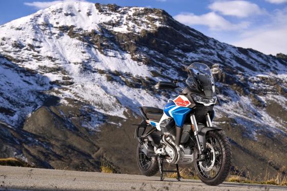 Moto Guzzi celebrates 200 years of the Stelvio Pass with the Duecento Moto Guzzi celebrates 200 years of the Stelvio Pass with the Duecento image