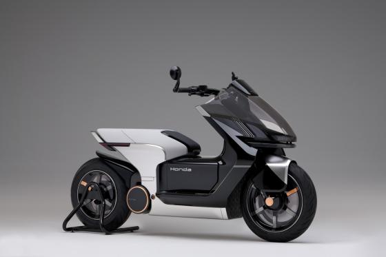 Honda unveils EV Fun and EV Urban concept models at EICMA Honda unveils EV Fun and EV Urban concept models at EICMA image