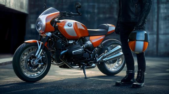 BMW unveils the 2025 R 12 S BMW unveils the 2025 R 12 S image