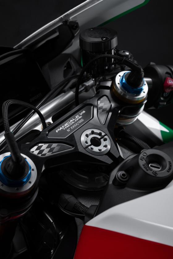 Ducati announces 1000-unit-only Panigale V4 Tricolore Ducati announces 1000-unit-only Panigale V4 Tricolore image