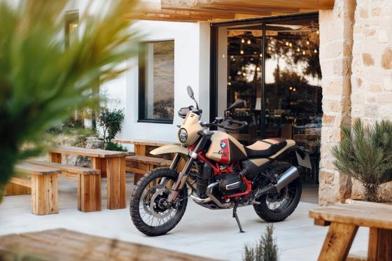 BMW pays homage to the R 80 G/S with the new R 12 G/S BMW pays homage to the R 80 G/S with the new R 12 G/S image