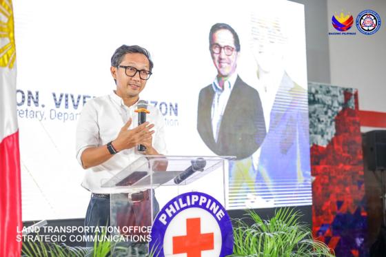 Sec. Dizon: our licensing system not enough to screen qualified drivers Sec. Dizon: our licensing system not enough to screen qualified drivers image