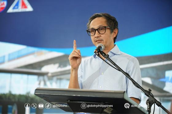 EDSA rehab starts June 13; DOTr seeks free Skyway toll from SMC EDSA rehab starts June 13; DOTr seeks free Skyway toll from SMC image