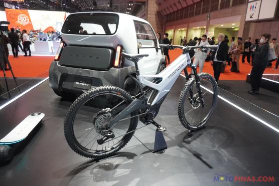 2025JMS: Honda shows how motorcycles could look like in 2030 2025JMS: Honda shows how motorcycles could look like in 2030 image