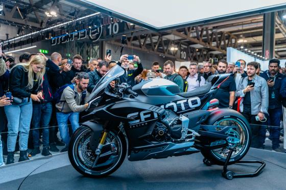 CFMOTO unwraps V4 superbike prototype at EICMA CFMOTO unwraps V4 superbike prototype at EICMA image